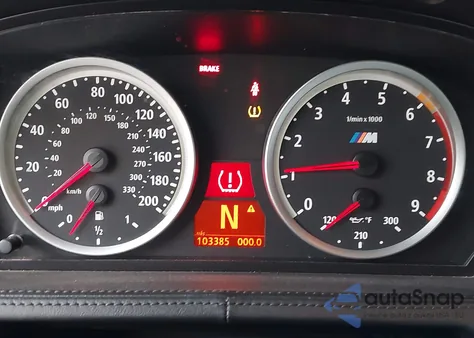 2007 BMW M6 из США, поврежденный, VIN WBSEK93587CS32620